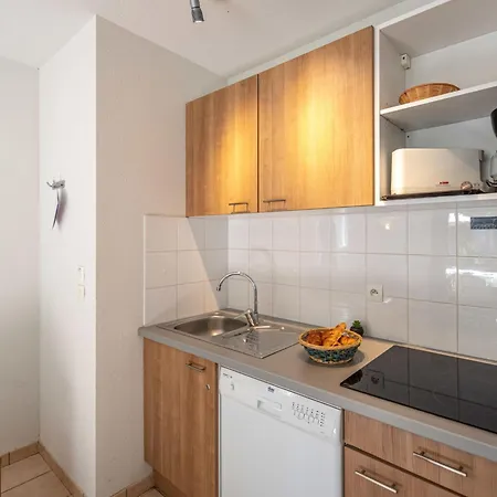 Privilege-3 By Interhome