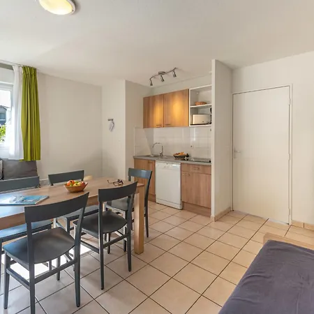 Privilege-3 By Interhome Saumur