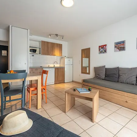 Privilege-3 By Interhome